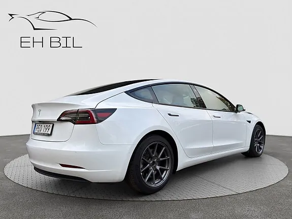 Tesla Model 3 2021 photo 5