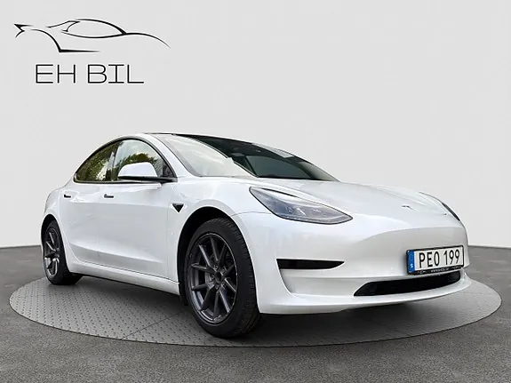 Tesla Model 3 2021 photo 3