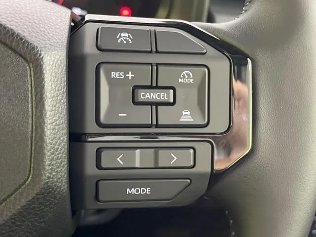 Toyota Land Cruiser Fj 2026 photo 5