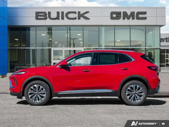 Buick Envision 2026 photo 3
