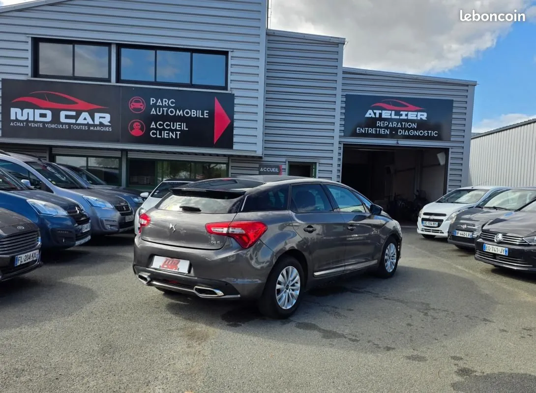 DS Automobiles Ds 5 2016 photo 3