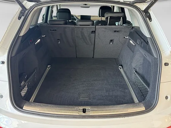 Audi Q5 2025 photo 4