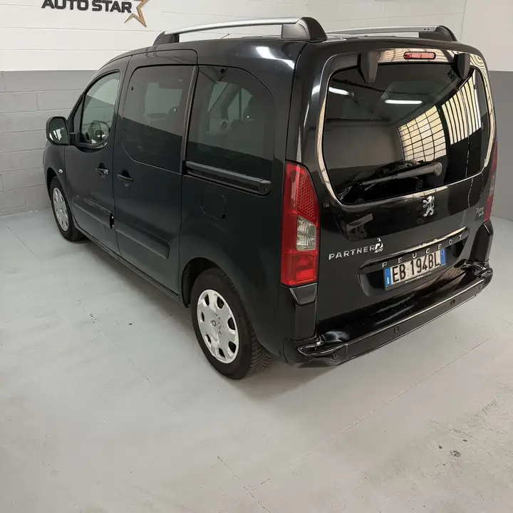Peugeot Partner 2010 photo 5