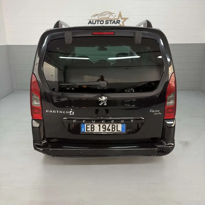 Peugeot Partner 2010 photo 3