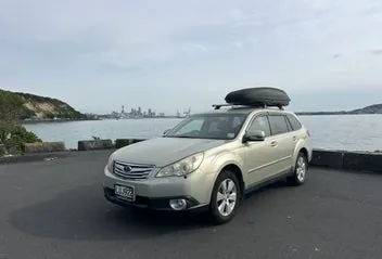 Subaru Outback 2010 photo 5