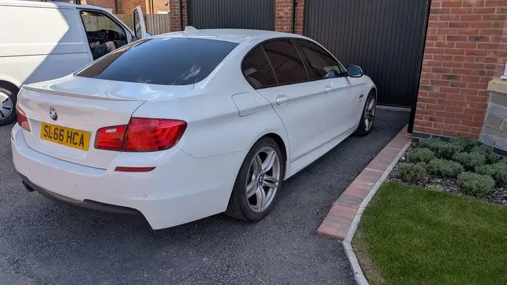 BMW 5 Series 2016 photo 4