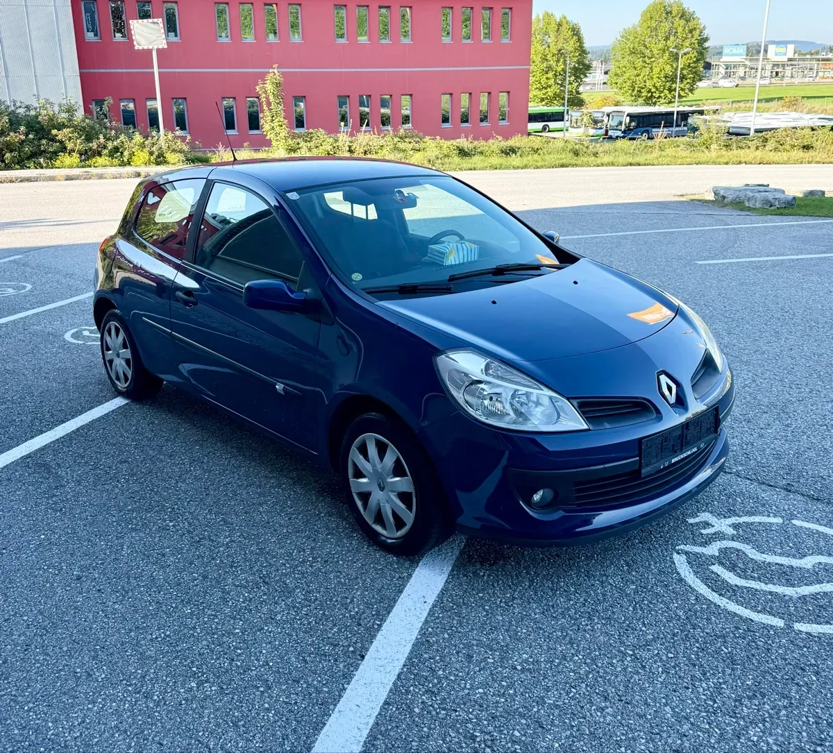 Renault Clio 2007 photo 3