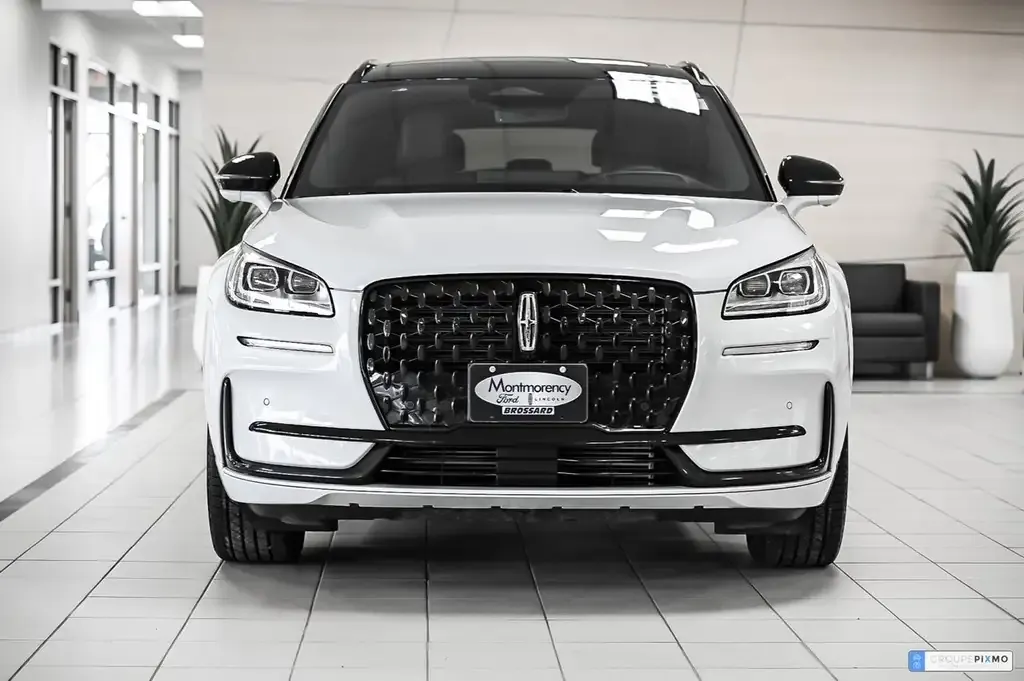Lincoln Corsair