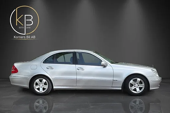 Mercedes-Benz E220 2003 photo 2
