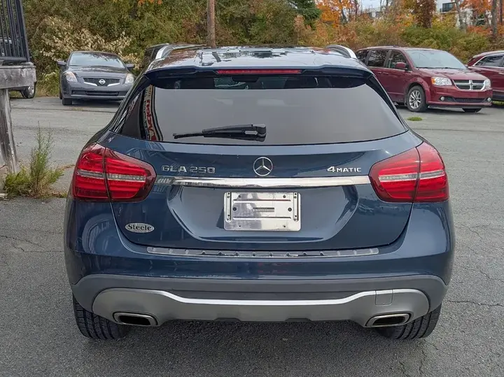 Mercedes-Benz Gla 2019 photo 5