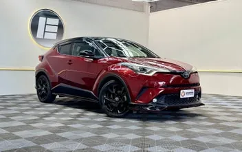 Toyota C-Hr 2019 photo 2