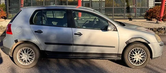 Volkswagen Golf I 2005 photo 4