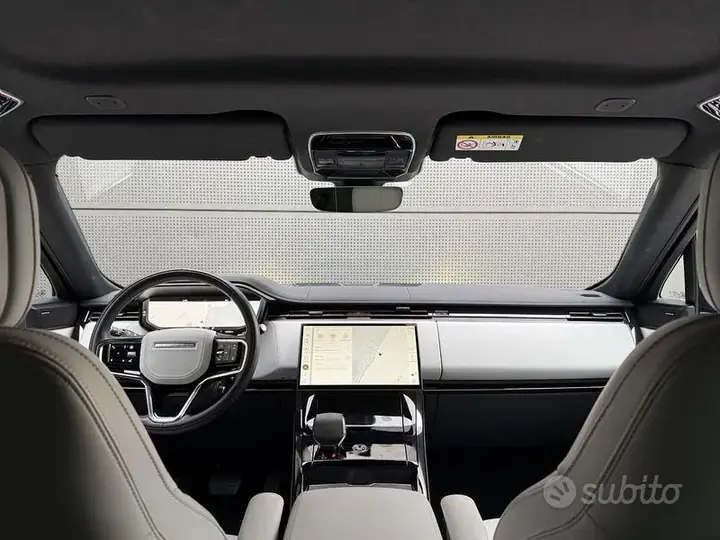 Land Rover Range Rover Sport 2024 photo 3