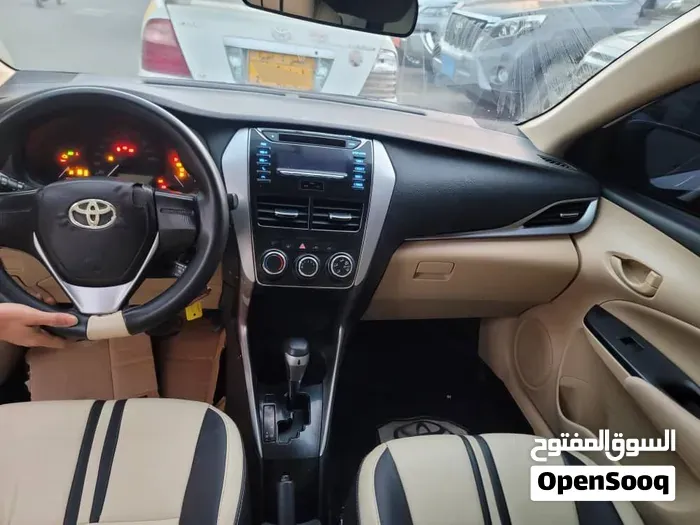 Toyota Yaris 2019 photo 2