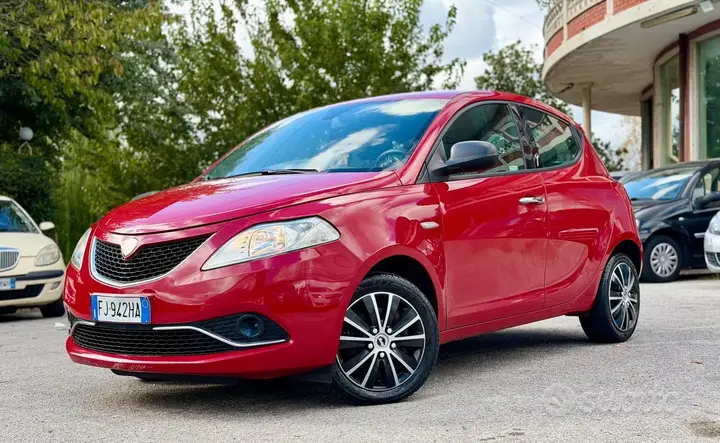 Lancia Ypsilon 2017 photo 3