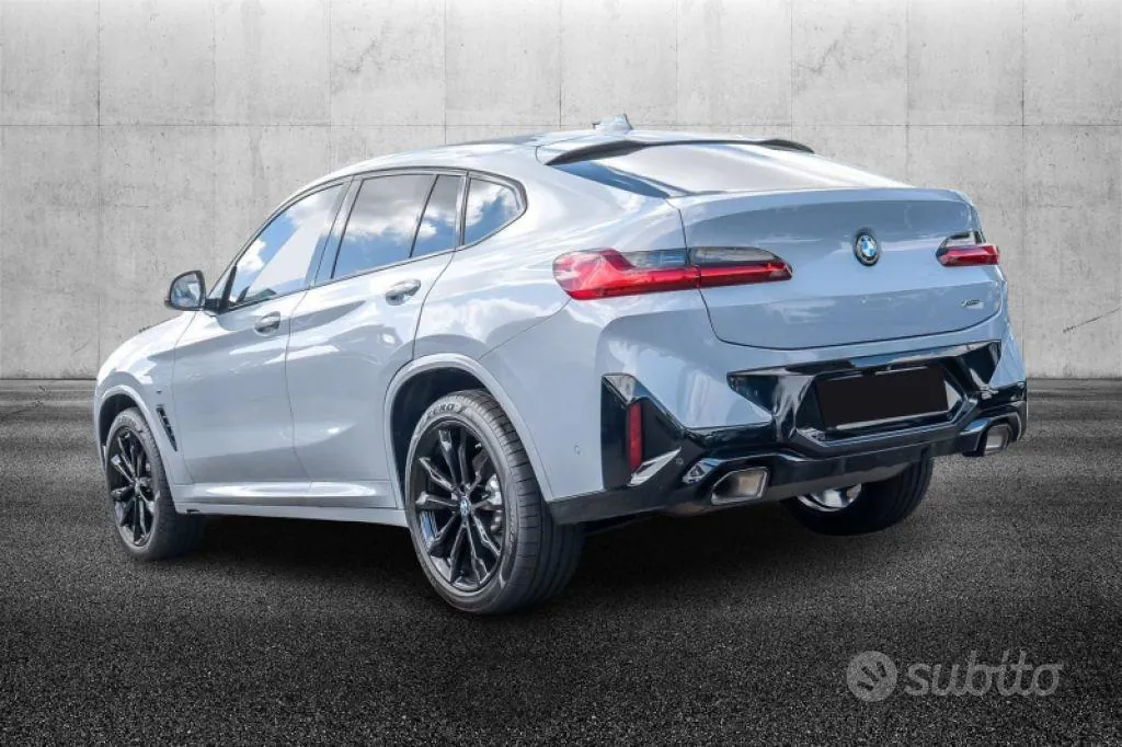 BMW X4 2022 photo 4