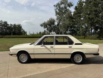 BMW Série 5 1977 photo 2