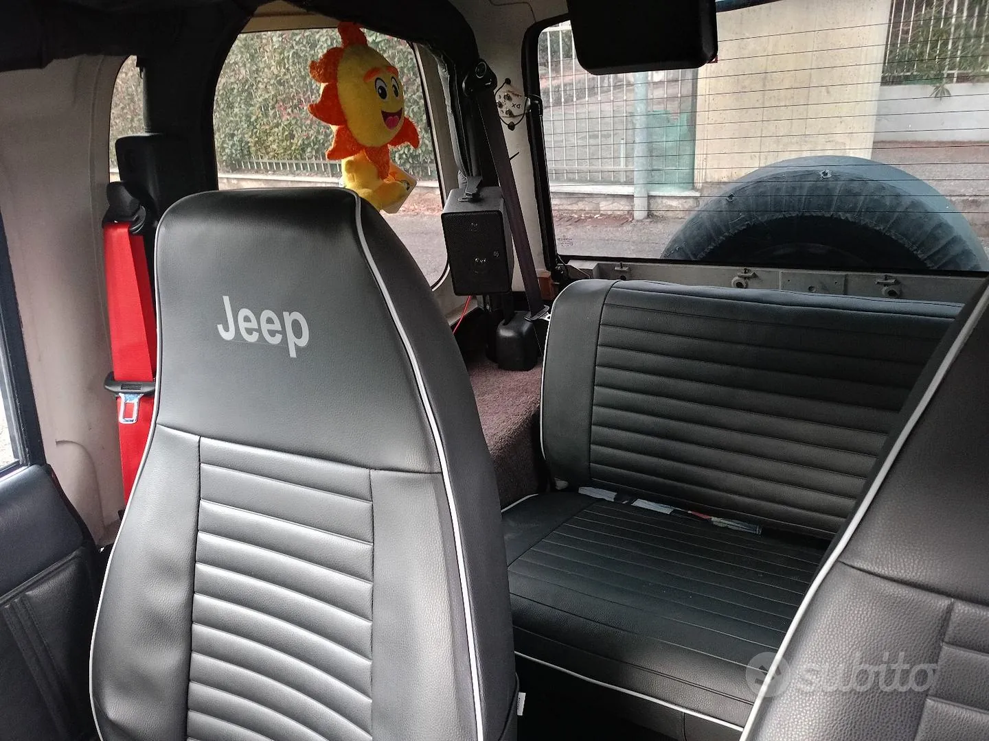 Jeep Wrangler 1992 photo 3