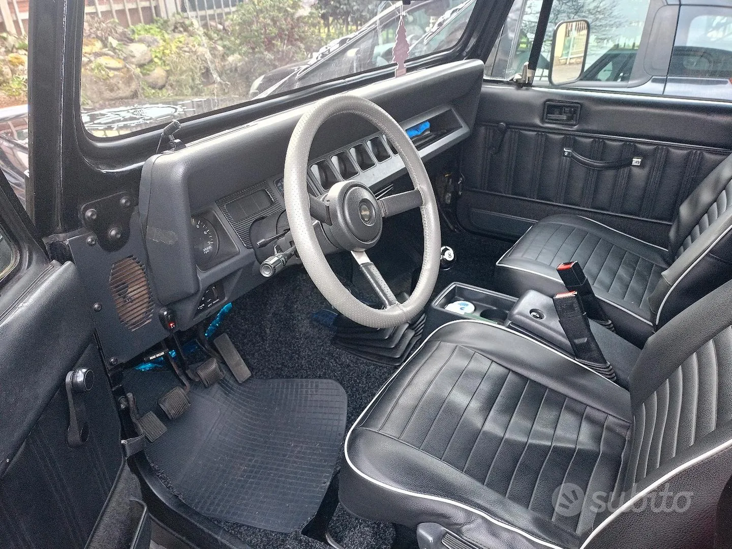Jeep Wrangler 1992 photo 2