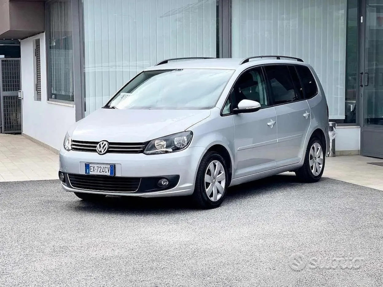 Volkswagen Touran 2014 photo 3