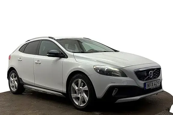 Volvo V40 Cross Country 2013 photo 4