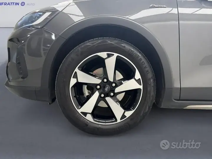 Ford Focus 2023 photo 5