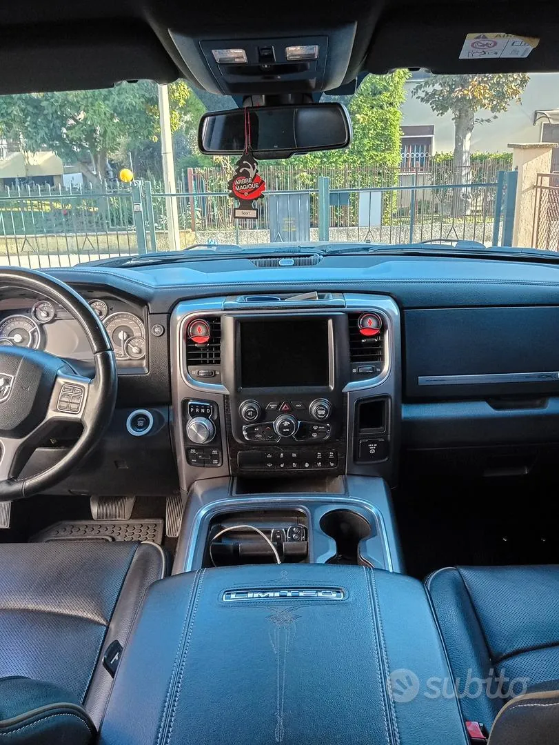 Dodge Ram 1500 2017 photo 3