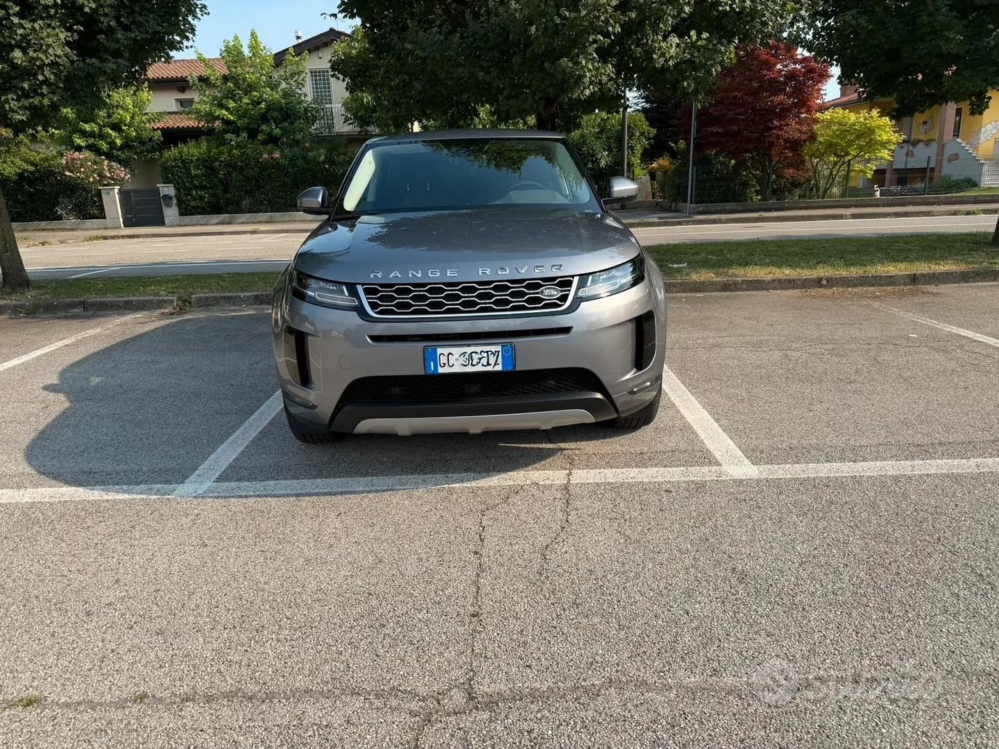 Land Rover Evoque 2020 photo 3