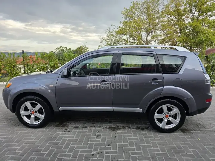 Mitsubishi Outlander 2007 photo 4