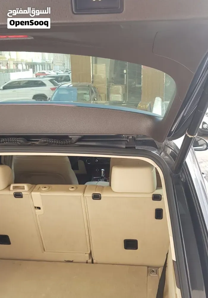 Volkswagen Touareg 2012 photo 3