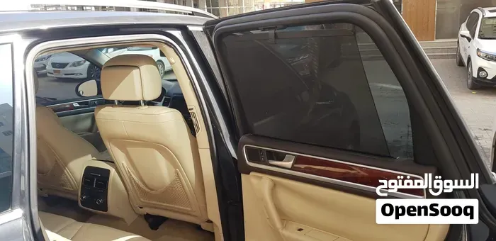 Volkswagen Touareg 2012 photo 2