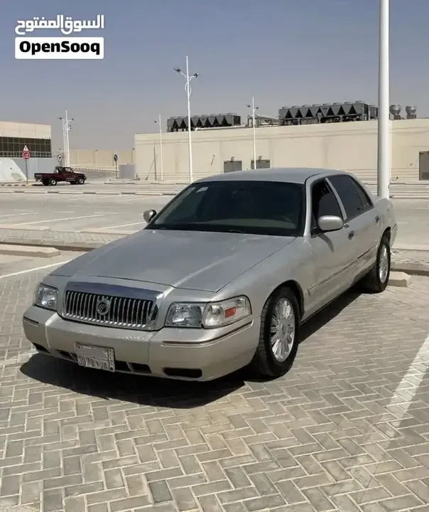 Ford Grand Marquis