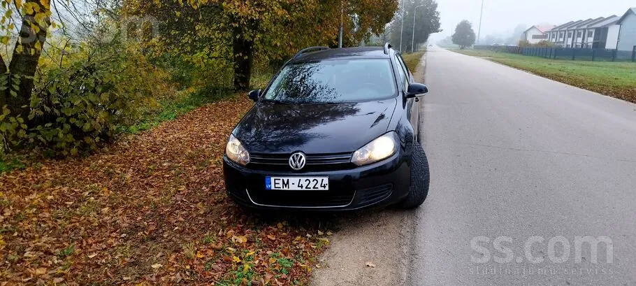 Volkswagen Golf 2011 photo 2