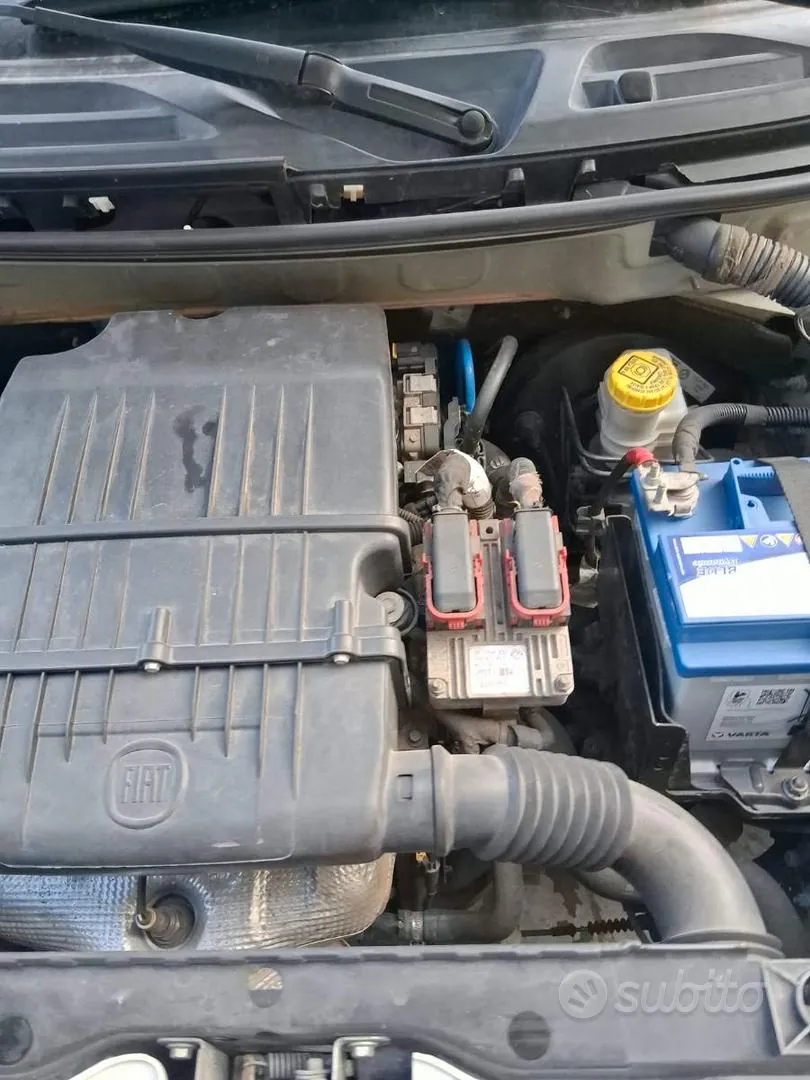 Fiat Panda 2010 photo 4