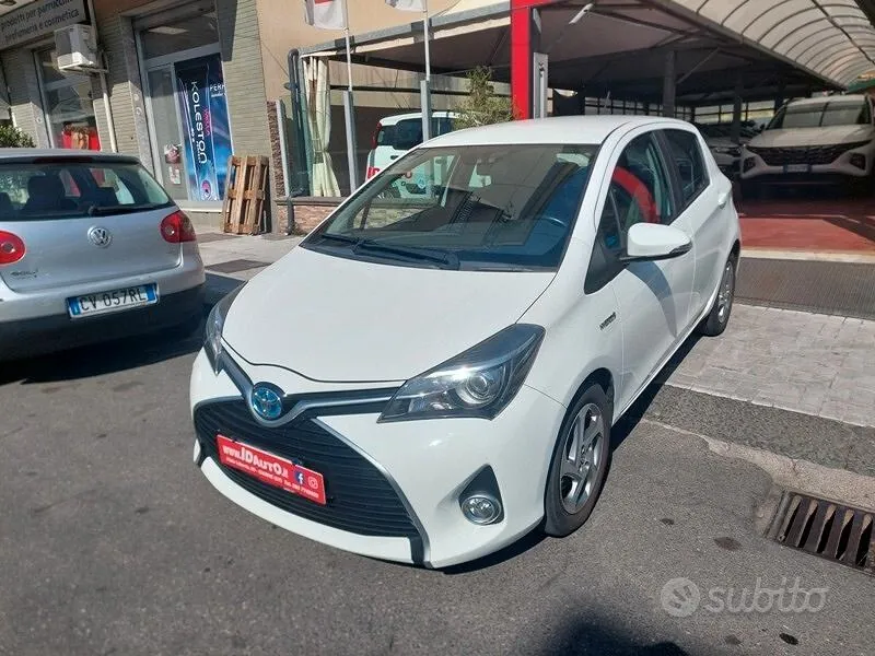 Toyota Yaris 2016 photo 4