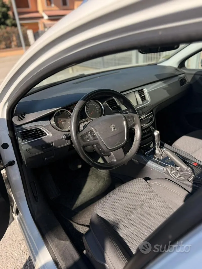 Peugeot 508 2018 photo 3