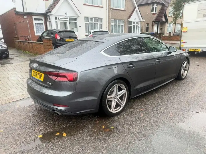 Audi A5 2018 photo 3