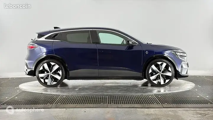 Renault Megane 2023 photo 4