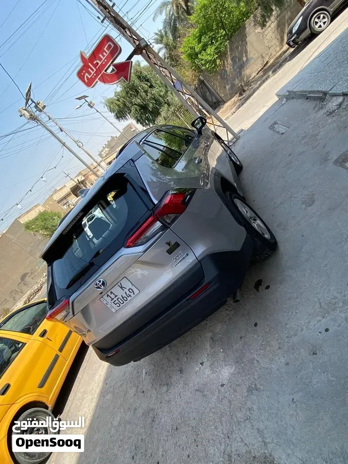 Toyota Rav 4 2021 photo 2