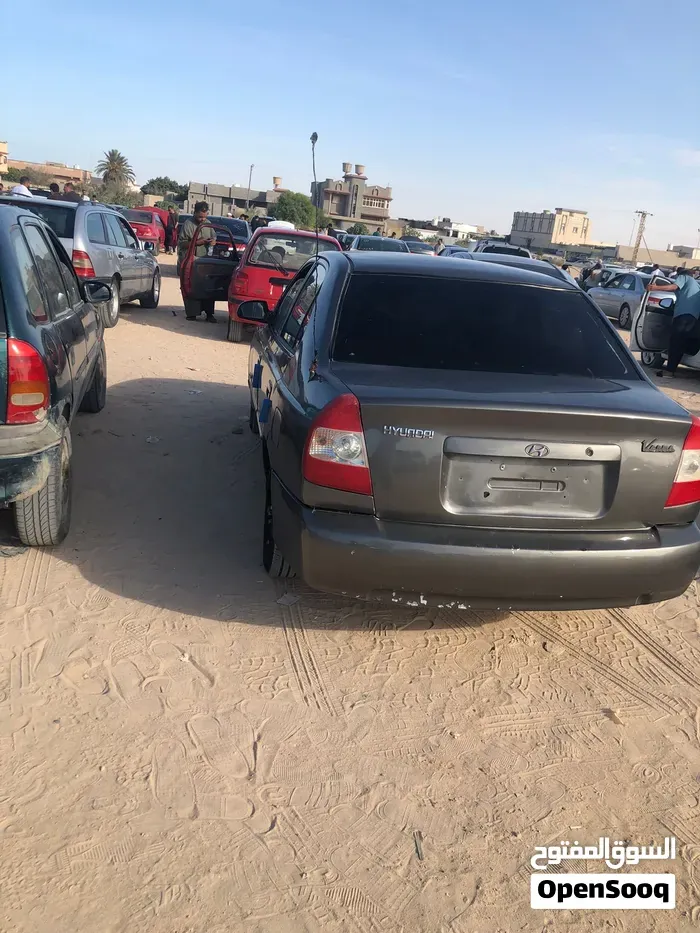 Hyundai Verna 2012 photo 4