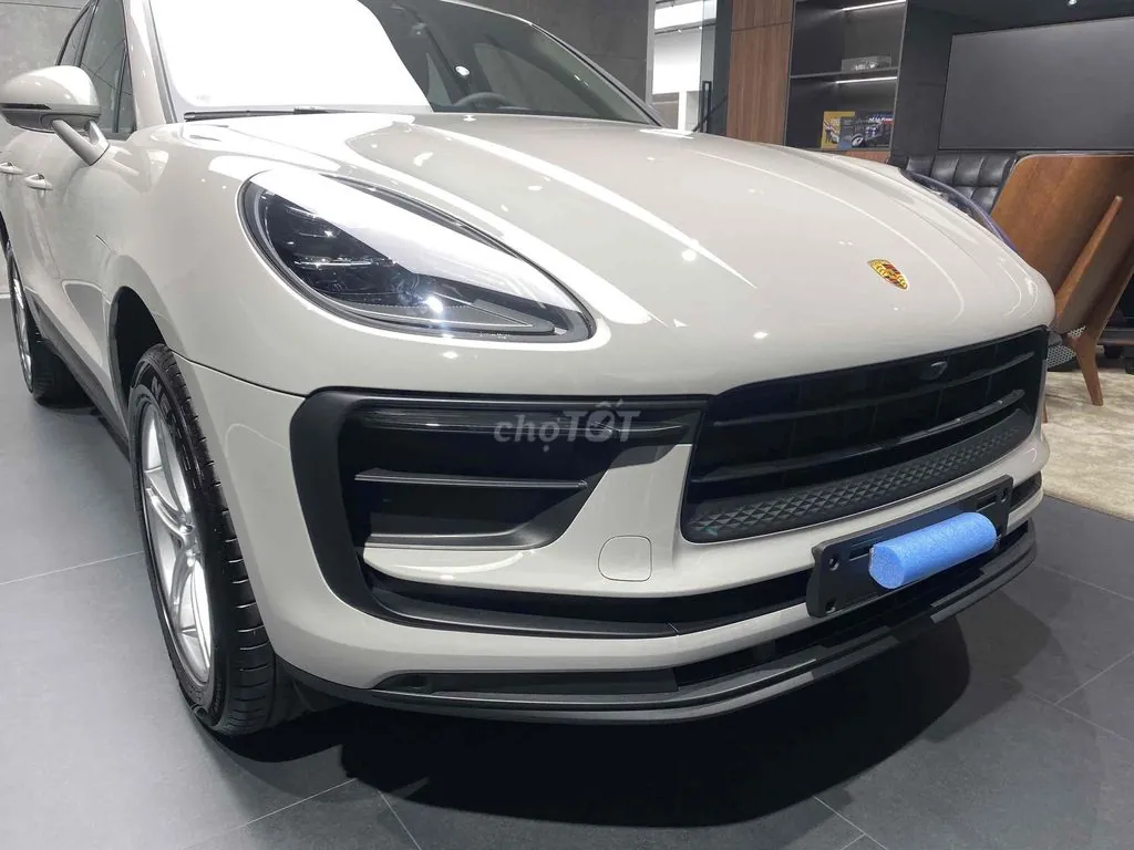 Porsche Macan 2023 photo 2