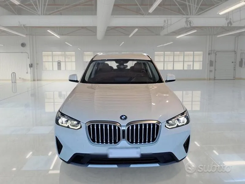 BMW X3 2022 photo 2