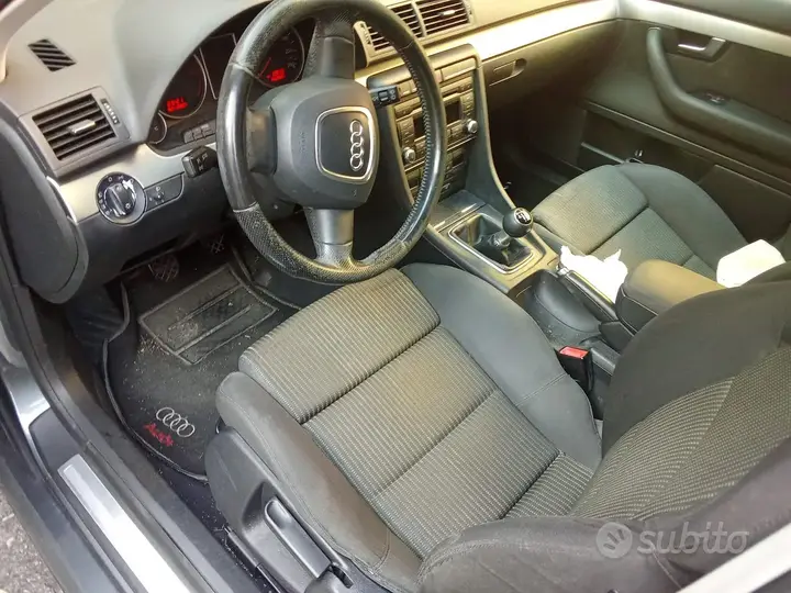 Audi A4 2007 photo 4