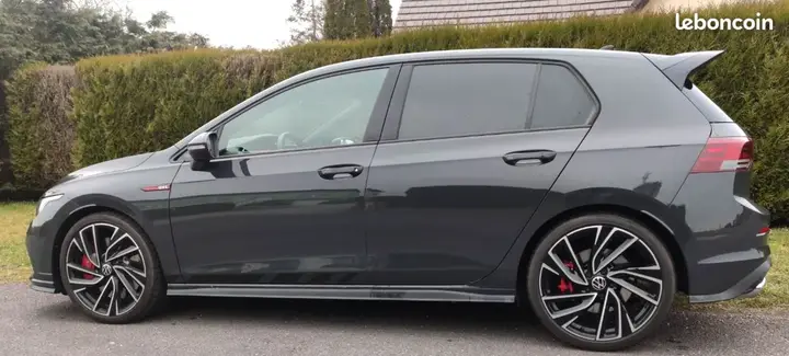 Volkswagen Golf 2021 photo 2
