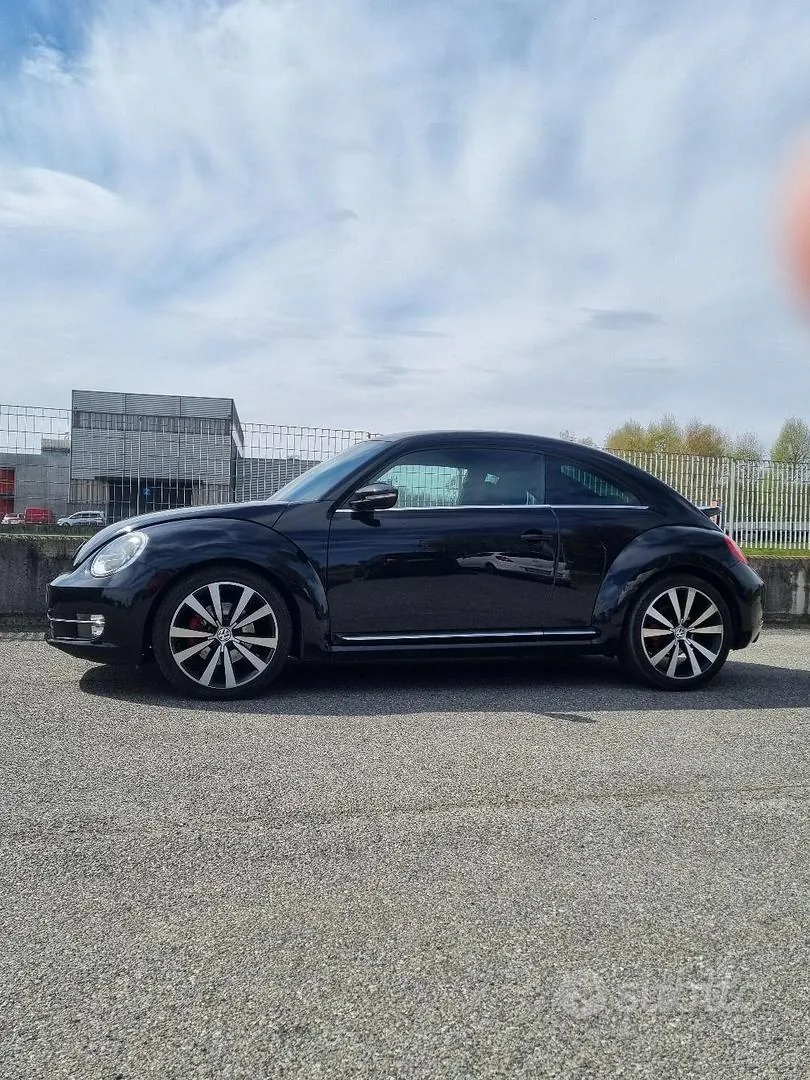 Volkswagen Maggiolino 2012 photo 4