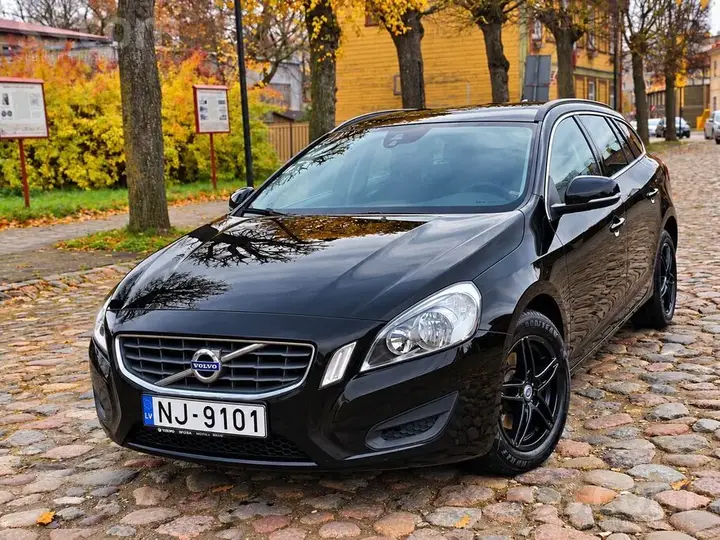 Volvo V60