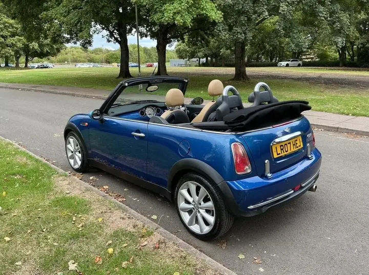 Mini Convertible 2007 photo 5