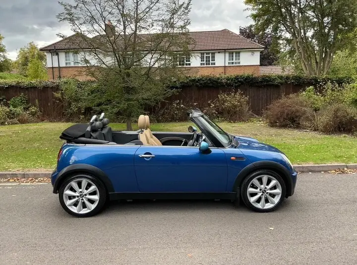 Mini Convertible 2007 photo 2