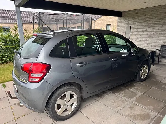 Citroen C3 2011 photo 3
