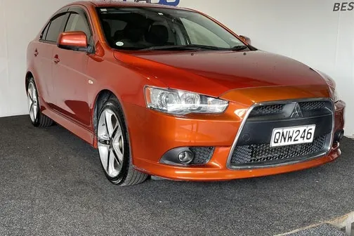 Mitsubishi Galant